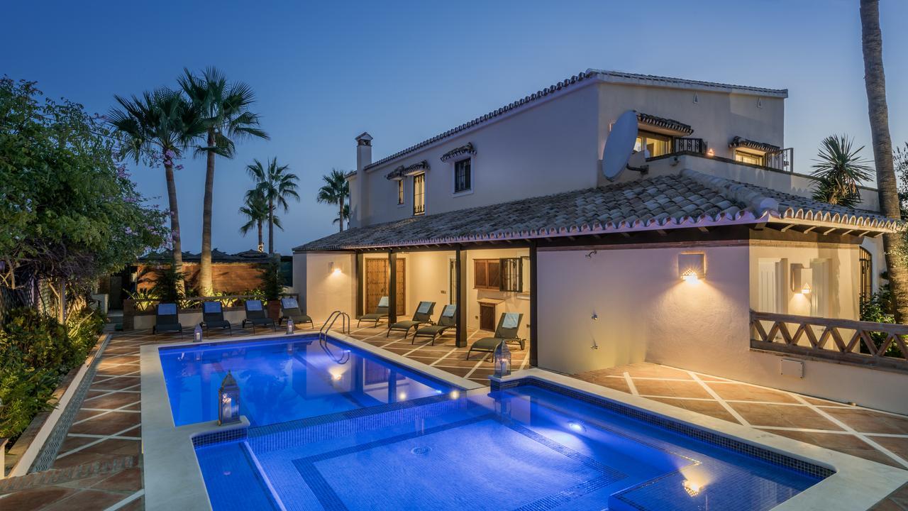 The Residence By The Beach House Marbella Bagian luar foto